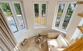 Beautiful apartment in Ostseebad Boltenhagen with Sauna, WiFi&1 Bedrooms